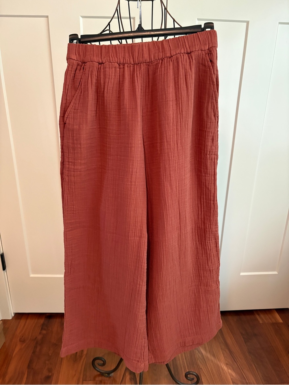 Lou & Grey Petite Triple Cloth Pull On Pants in Spiced Cocoa